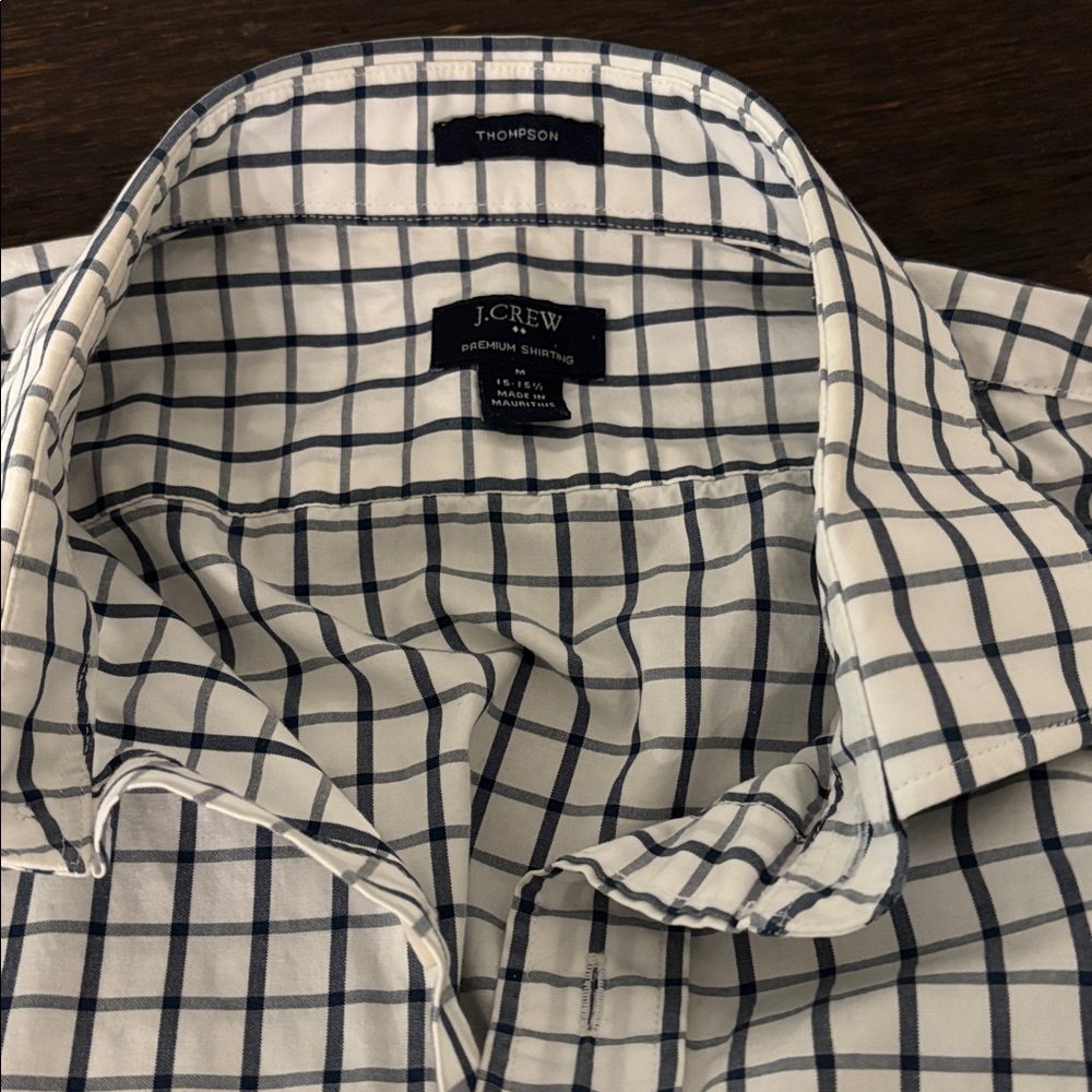 J Crew navy check Thompson shirt. Sz M